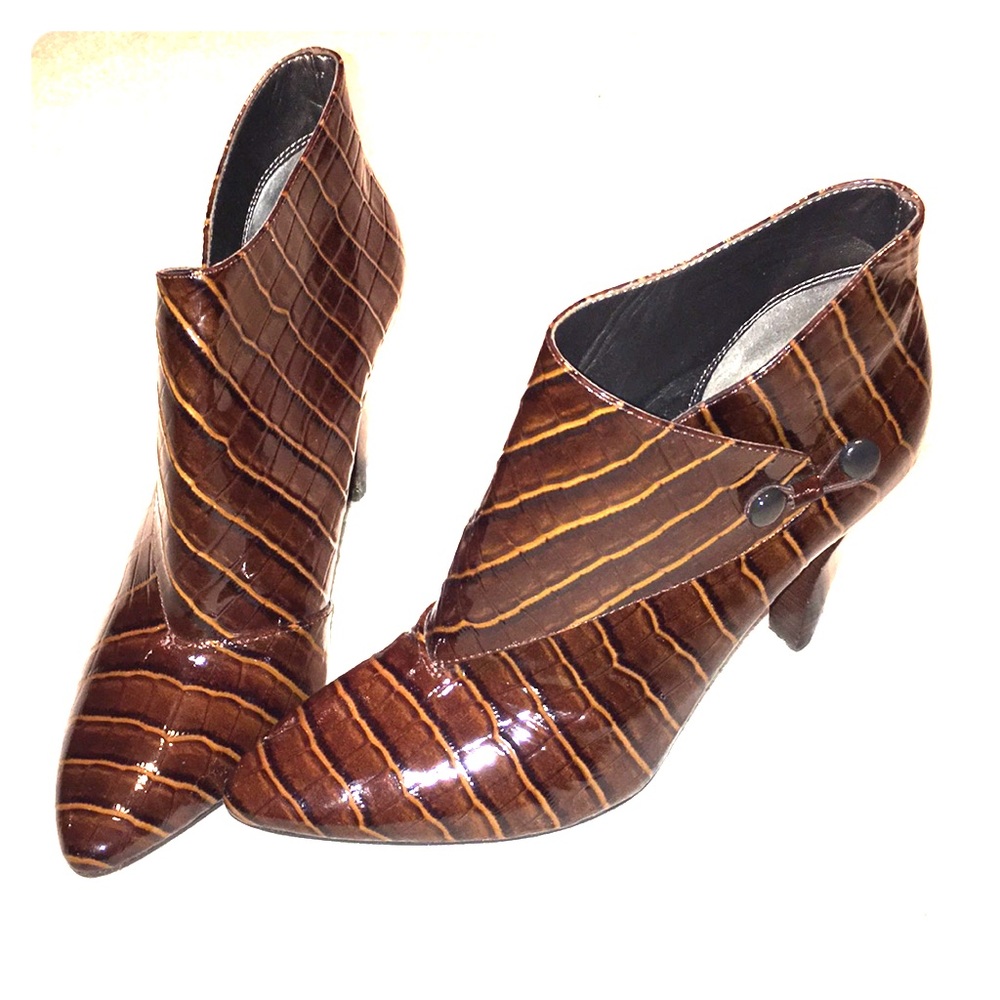 Via Spiga heeled bootie